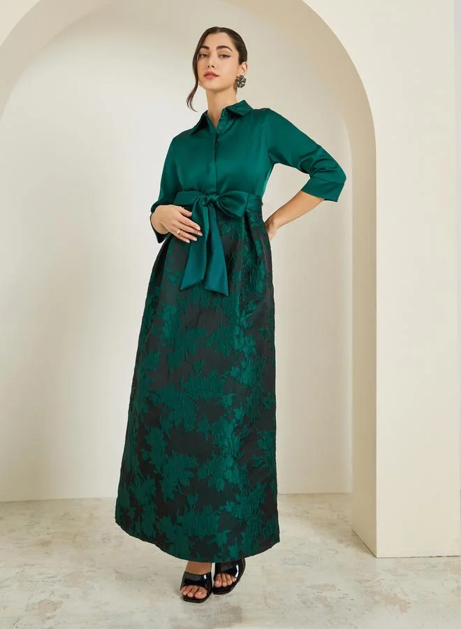 ستايلي فستان طويل بطبعة زهور وربطة بحافة واسعة